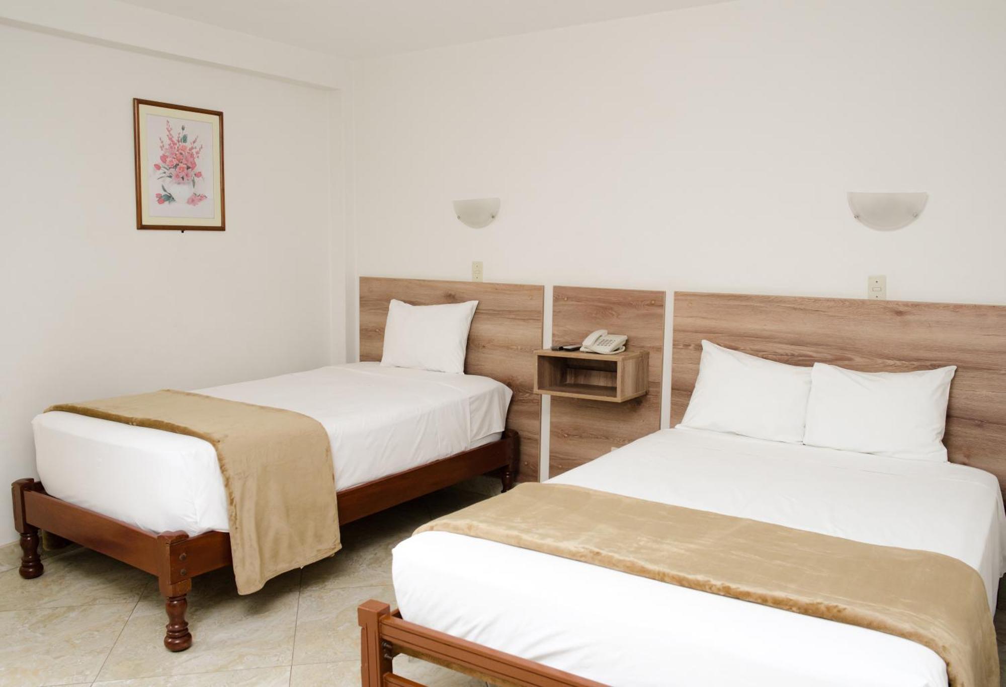 HOTEL SANTA ROSA CHICLAYO